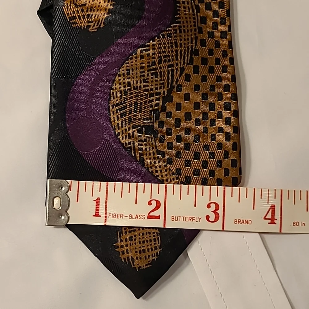 Elements - Picture 3 of 4